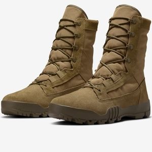 Brand New Nike SFB Jungle Boot